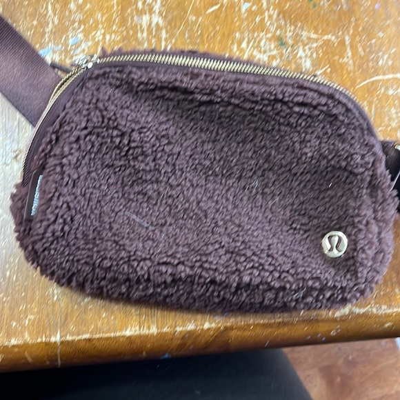 Lulumelon  brown fuzzy crossbody. - Picture 1 of 5